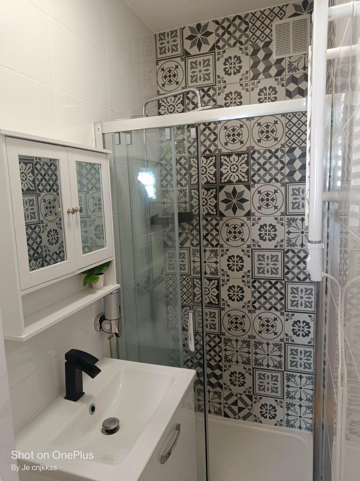 Belle Chambre D'Hote Avec Balcon Prive - 3 Mins Gare Annemasse - Geneve Acces Direct Екстер'єр фото
